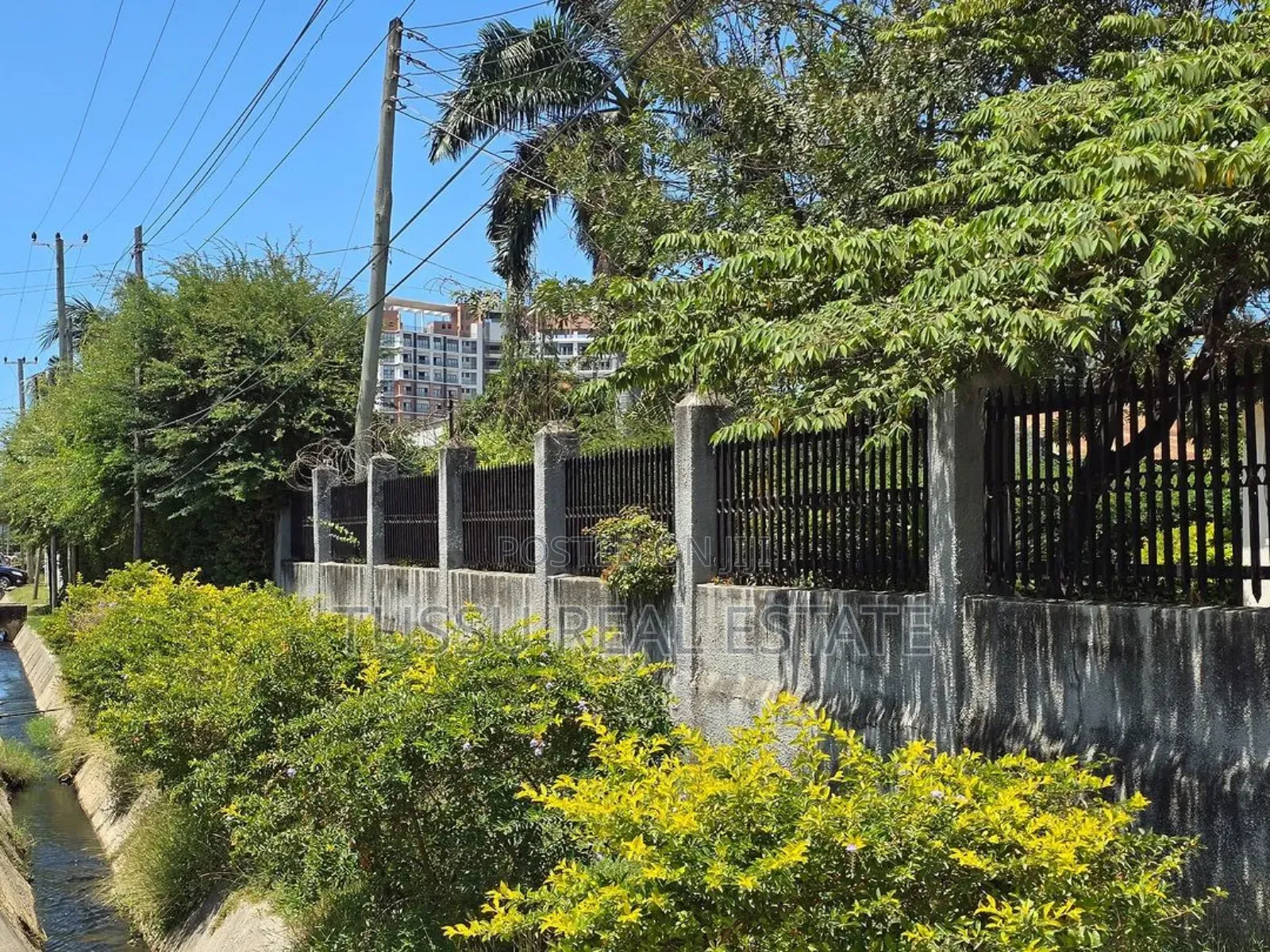 3bdrm House in Palm Village, Kinondoni for sale