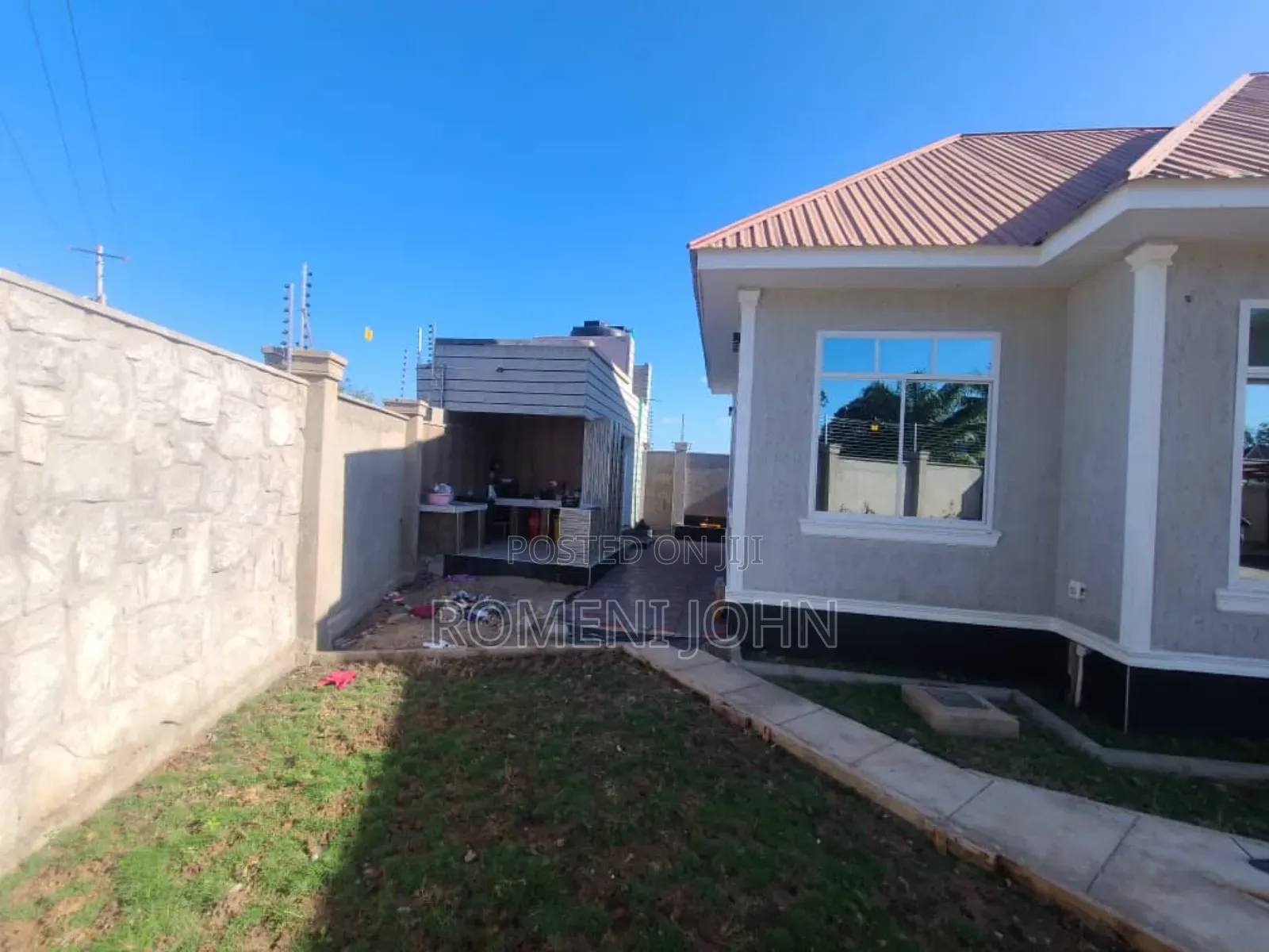 3bdrm House in Tanzania Daresalaam, Ilala for sale