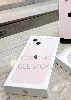 New Apple iPhone 13 128 GB Pink