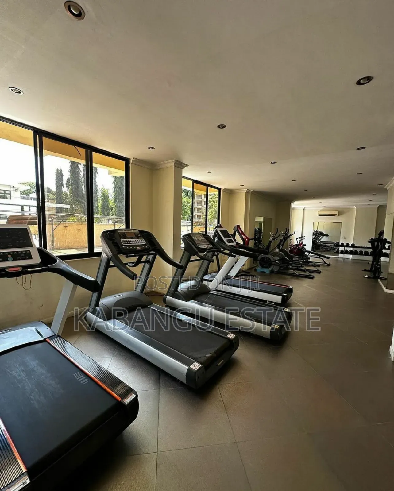 Furnished 3bdrm Apartment in Oystetbay for rent