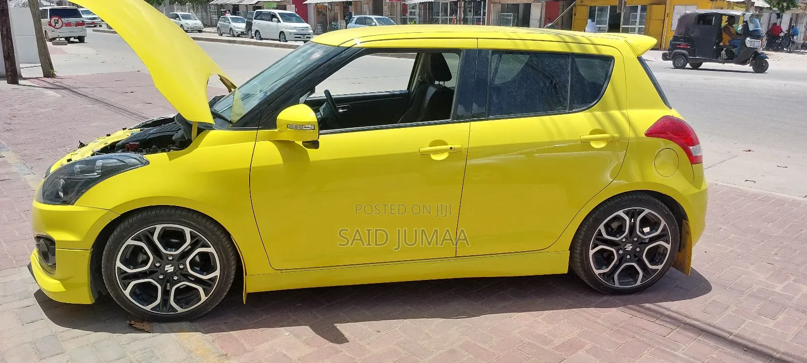 Suzuki Swift 2014 Yellow