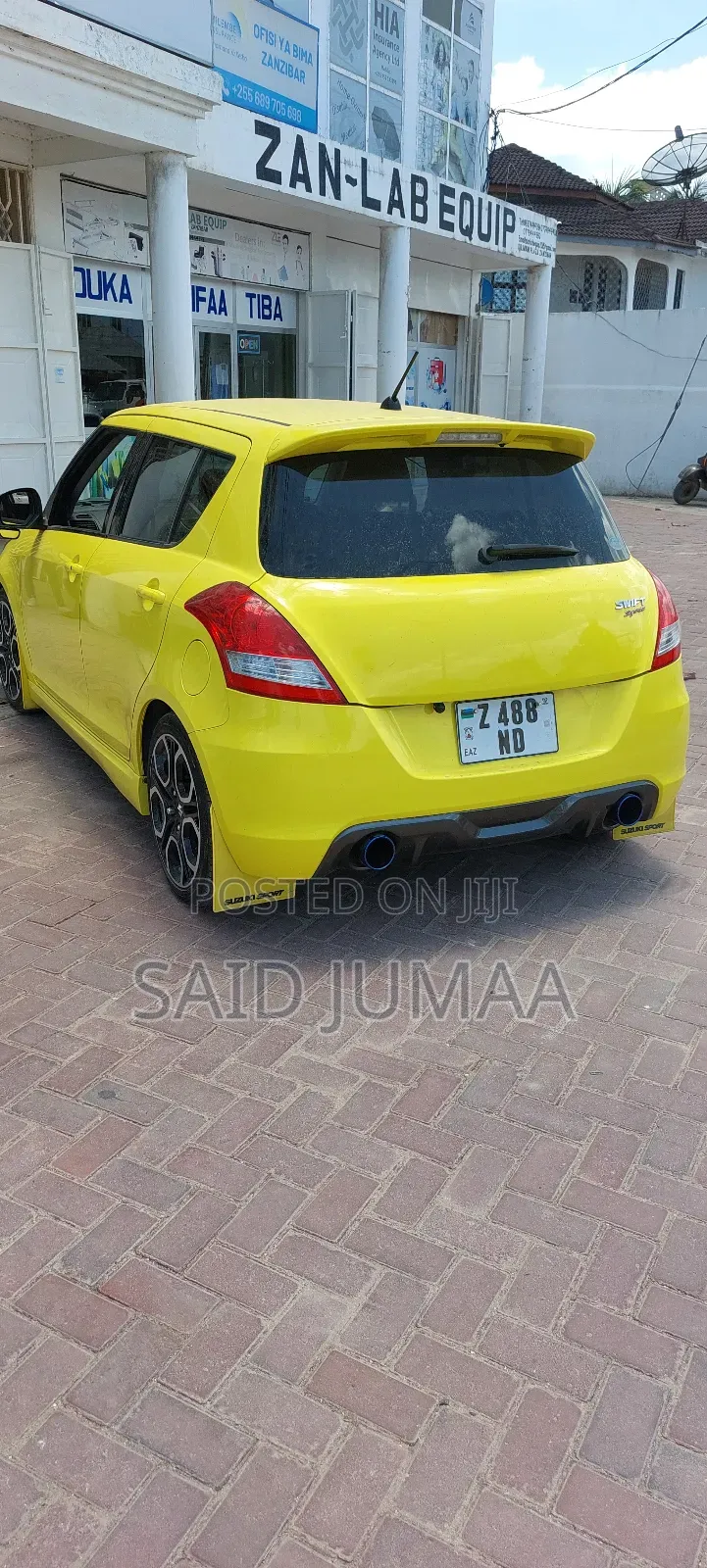 Suzuki Swift 2014 Yellow