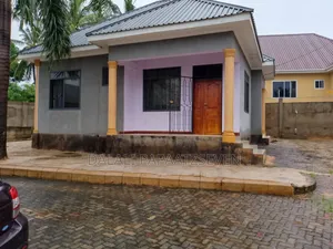 3bdrm Apartment in Dalalipapaatzseven, Bunju for rent