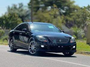 Toyota Crown 2009 Black