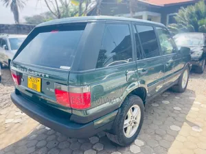 Land Rover Range Rover 2001 Green