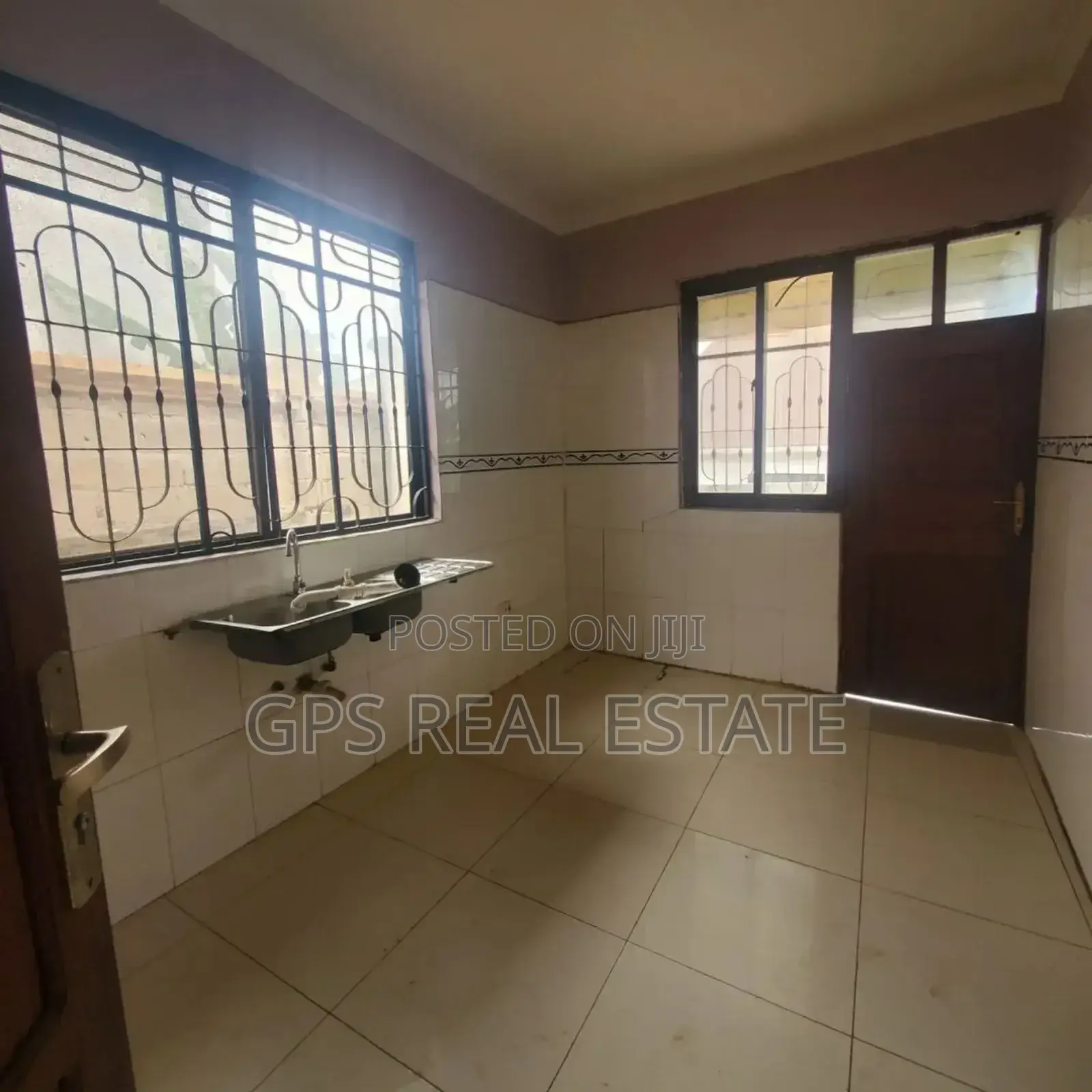 3bdrm House in Madale Mwisho, Kinondoni for sale