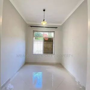 2bdrm Apartment in Mbez Beach for rent