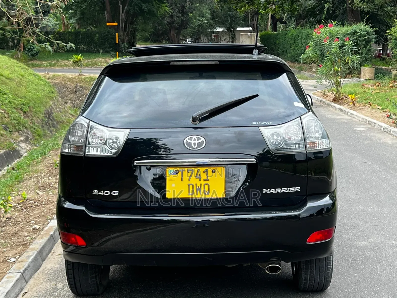 Toyota Harrier 2010 Black