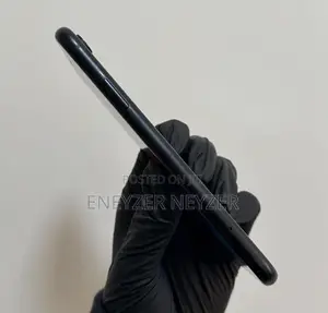 Apple iPhone XR 64 GB Black