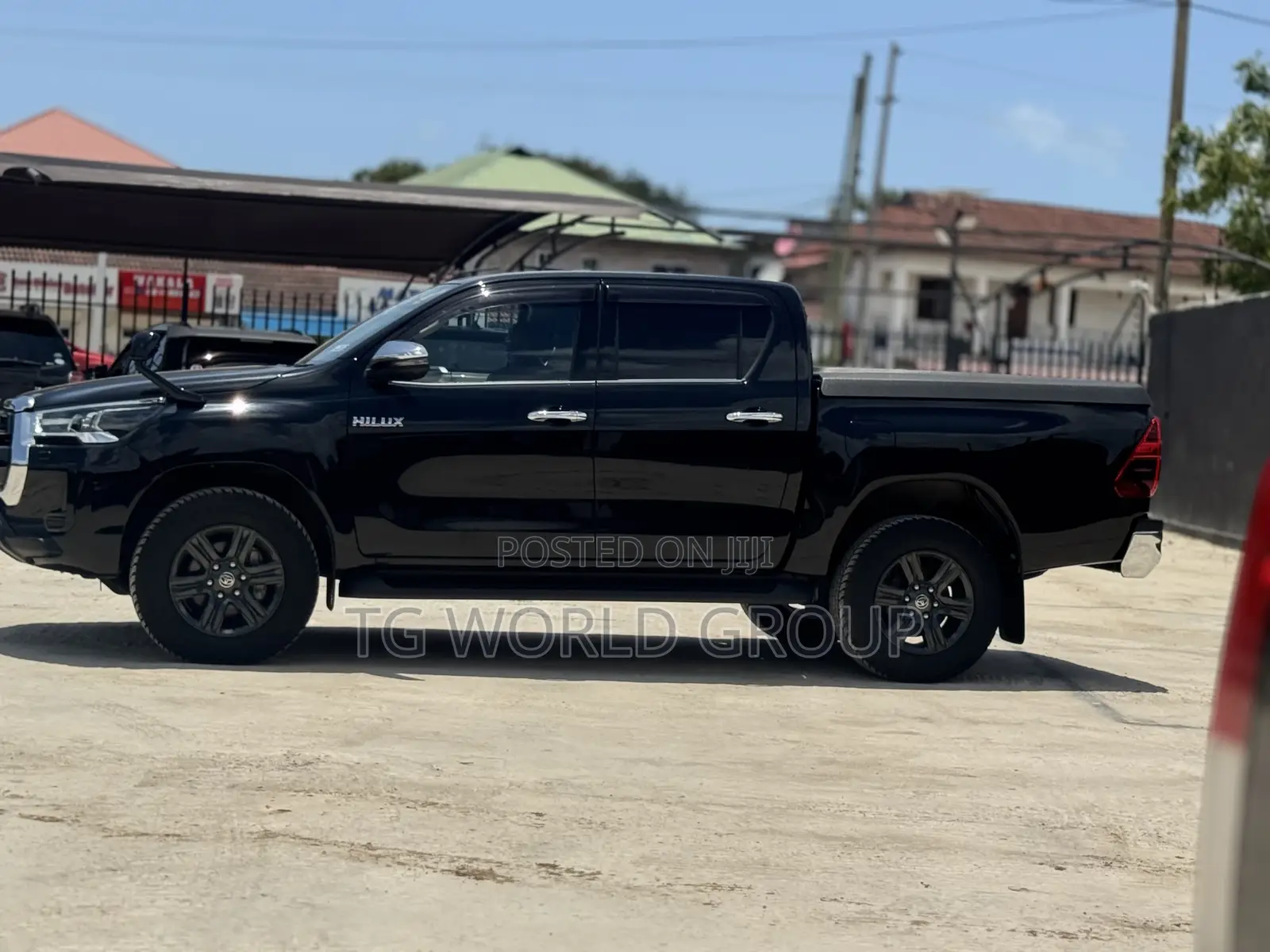 Toyota Hilux 2022 Black