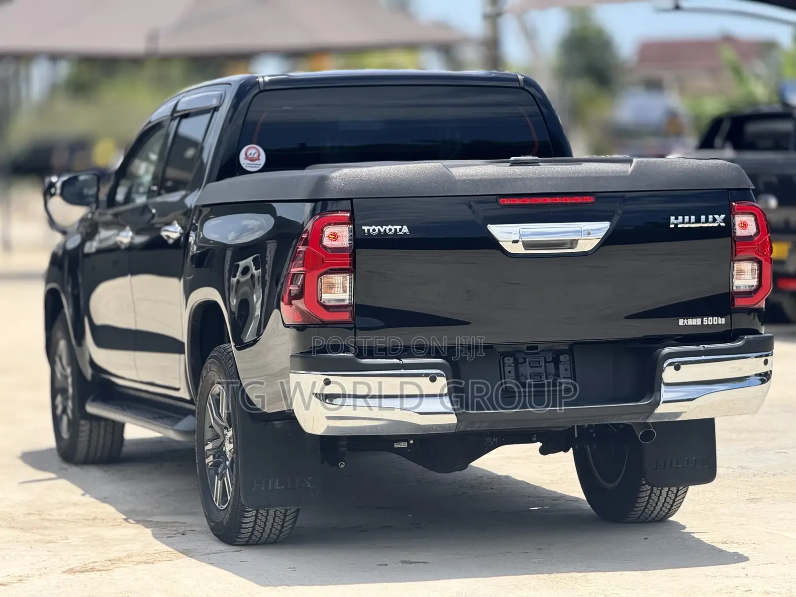 Toyota Hilux 2022 Black
