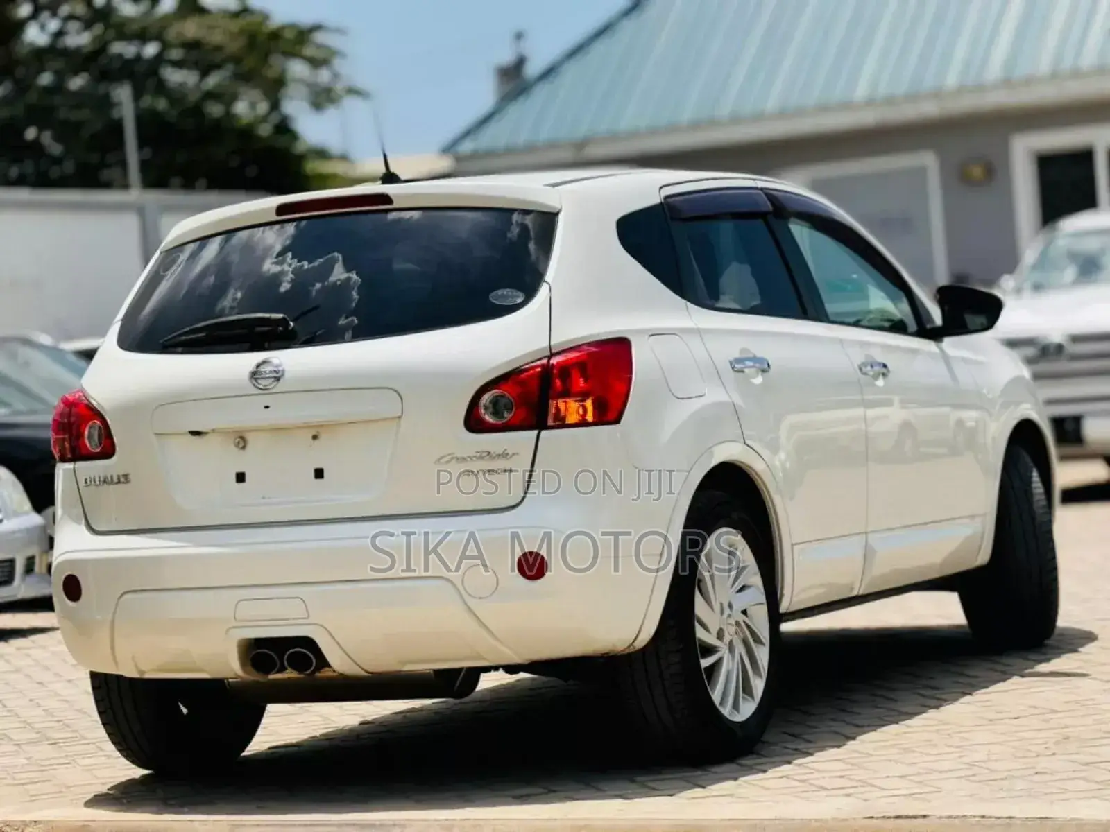 Nissan Dualis 2010 White