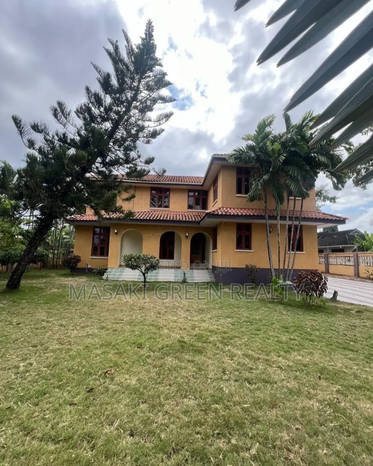 4bdrm House in Bahari Beach Estate, Kinondoni for sale