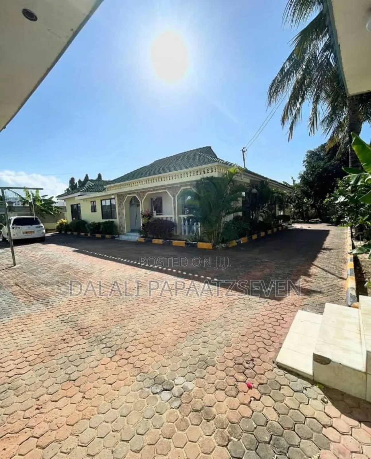 5bdrm House in Dalalipapaatzseven, Mbezi Beach for rent