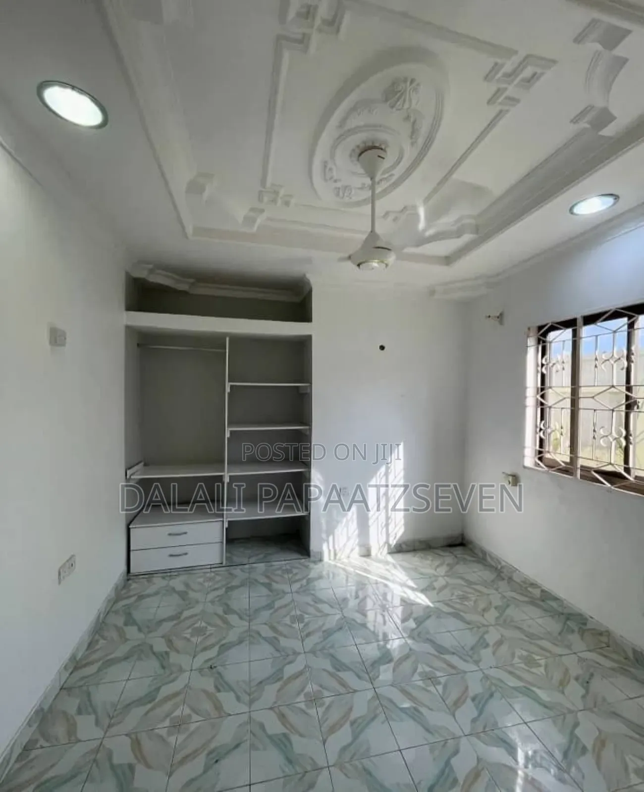 5bdrm House in Dalalipapaatzseven, Mbezi Beach for rent