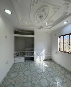 5bdrm House in Dalalipapaatzseven, Mbezi Beach for rent
