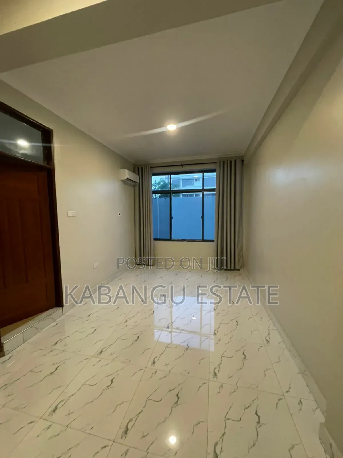 3bdrm Apartment in Oysterbay for rent