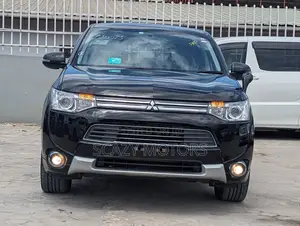 Mitsubishi Outlander 2014 Black