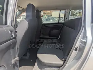 Toyota Probox 2014 Silver