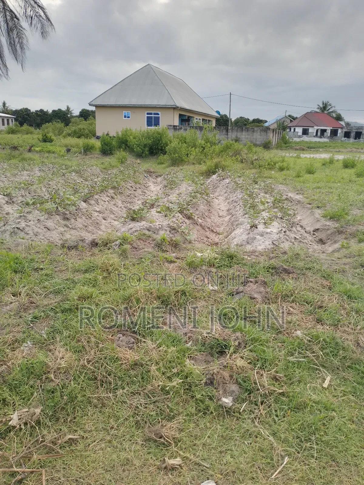 Eneo La Sqmita 800 Linauzwa Milioni 16.5 Majohe Rada.