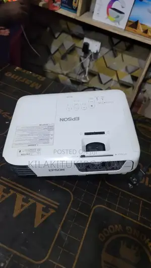 EPSON Projector Eb-S31