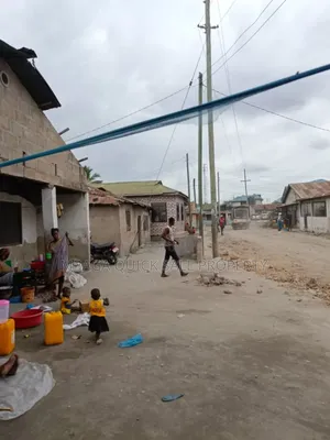 6bdrm House in Manzese for sale