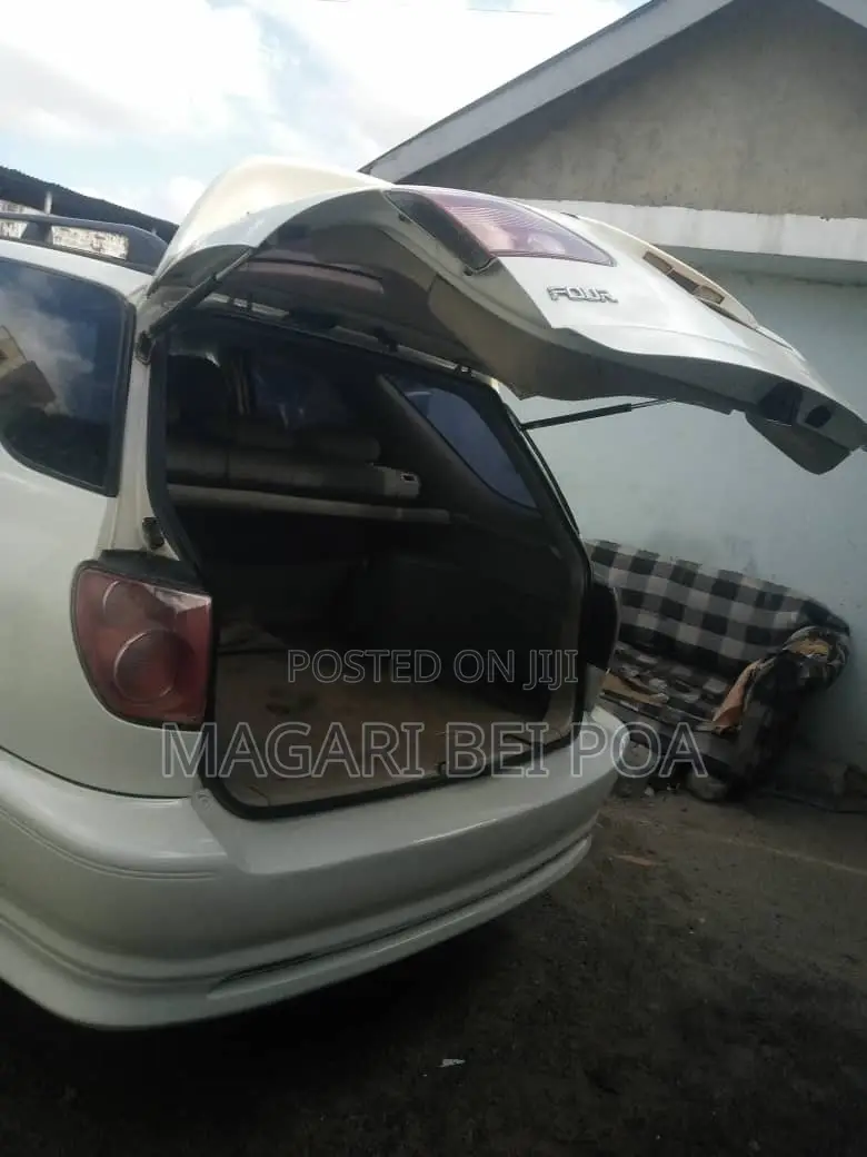 Toyota Harrier 2001 White