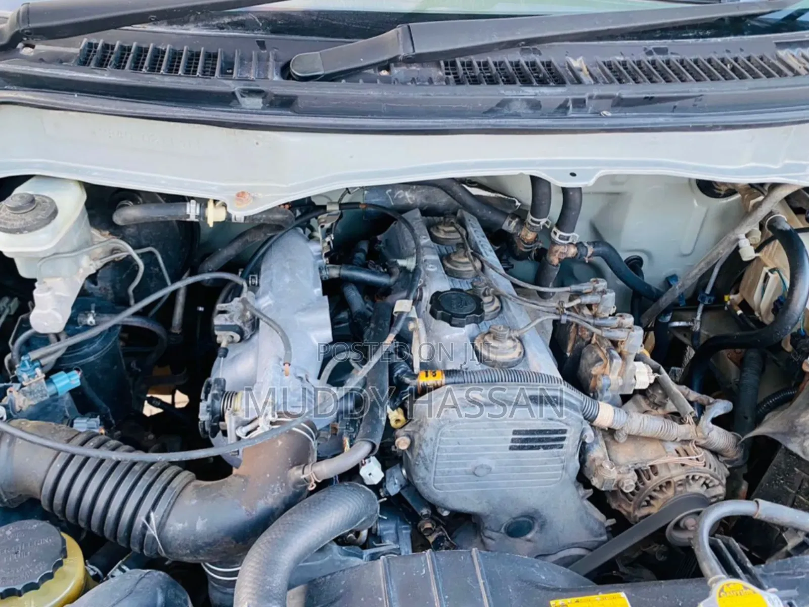Toyota Noah 2001 Silver
