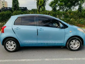 Toyota Vitz 2008 Blue