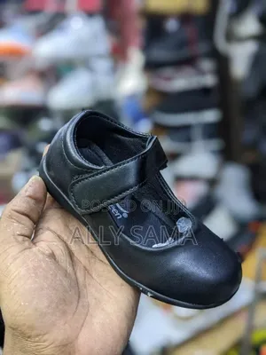 Baby Girls School Shoes Black Full