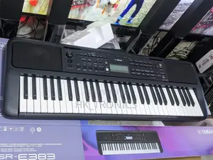 Yamaha PSR-E383
