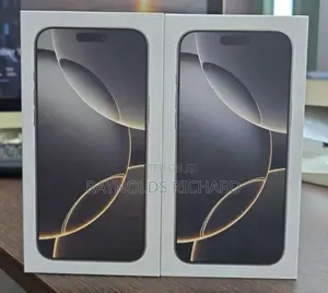 New Apple iPhone 16 Pro Max 256 GB Black