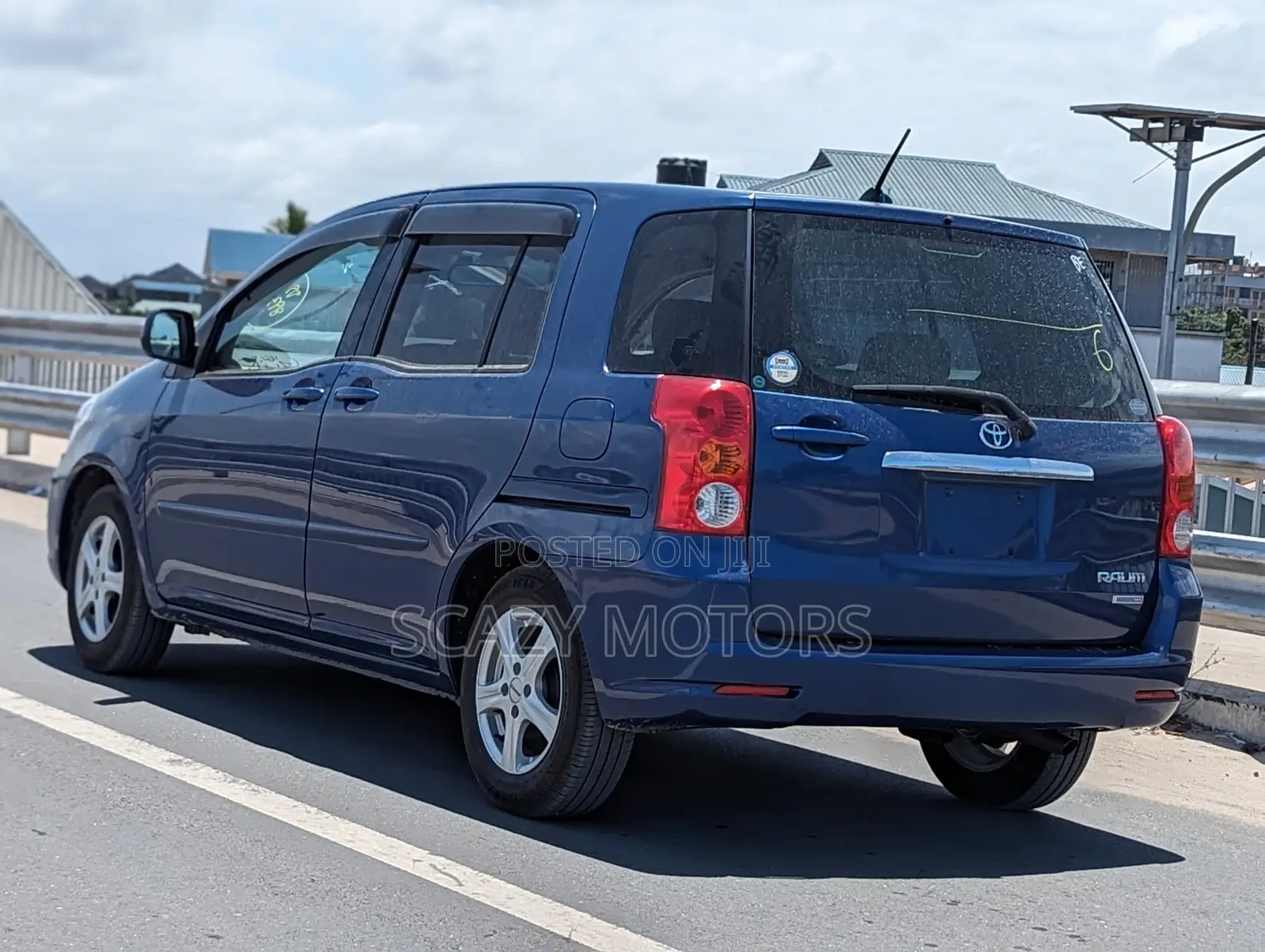 Toyota Raum 2007 Blue