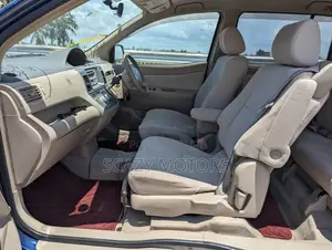 Toyota Raum 2007 Blue