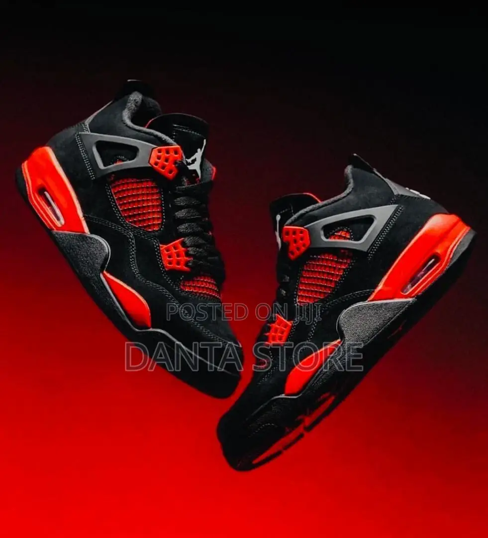 Jordan 4’S