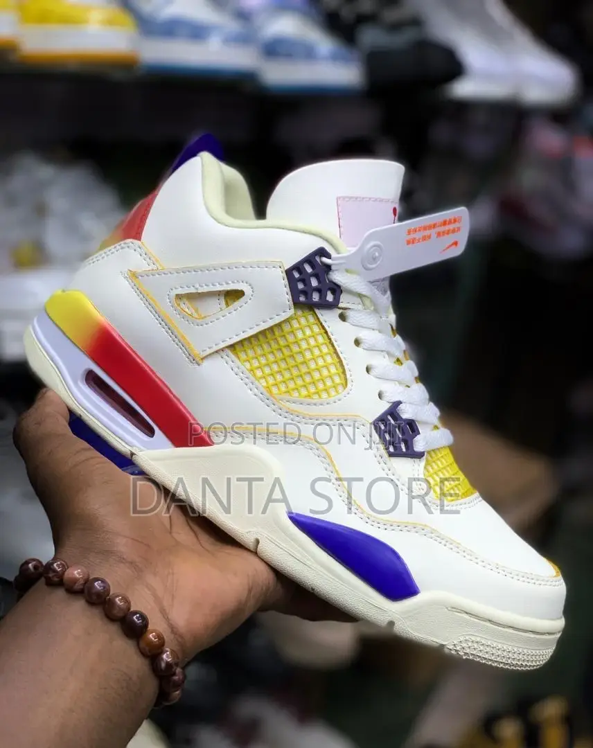 Jordan 4’S