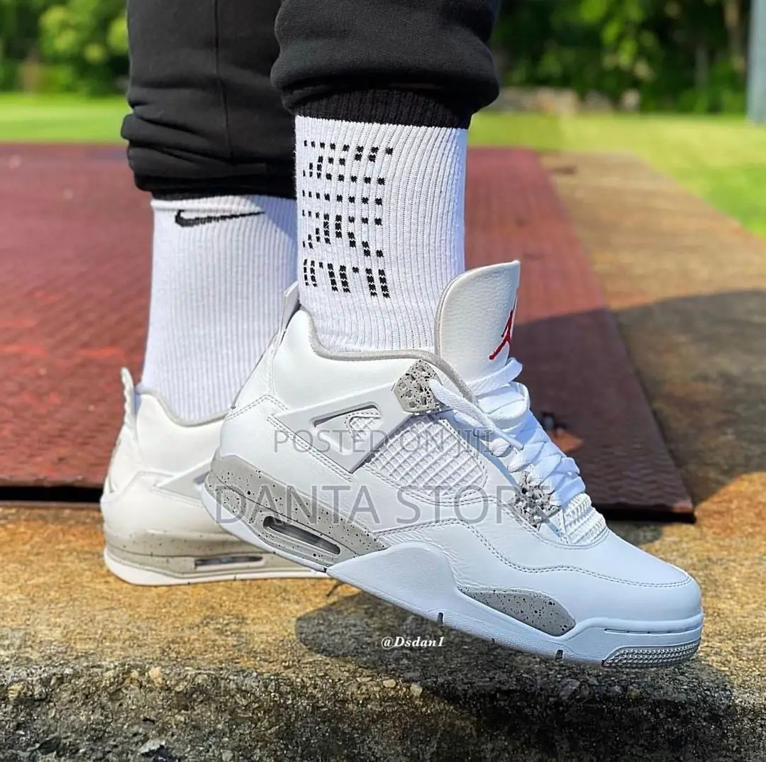 Jordan 4’S