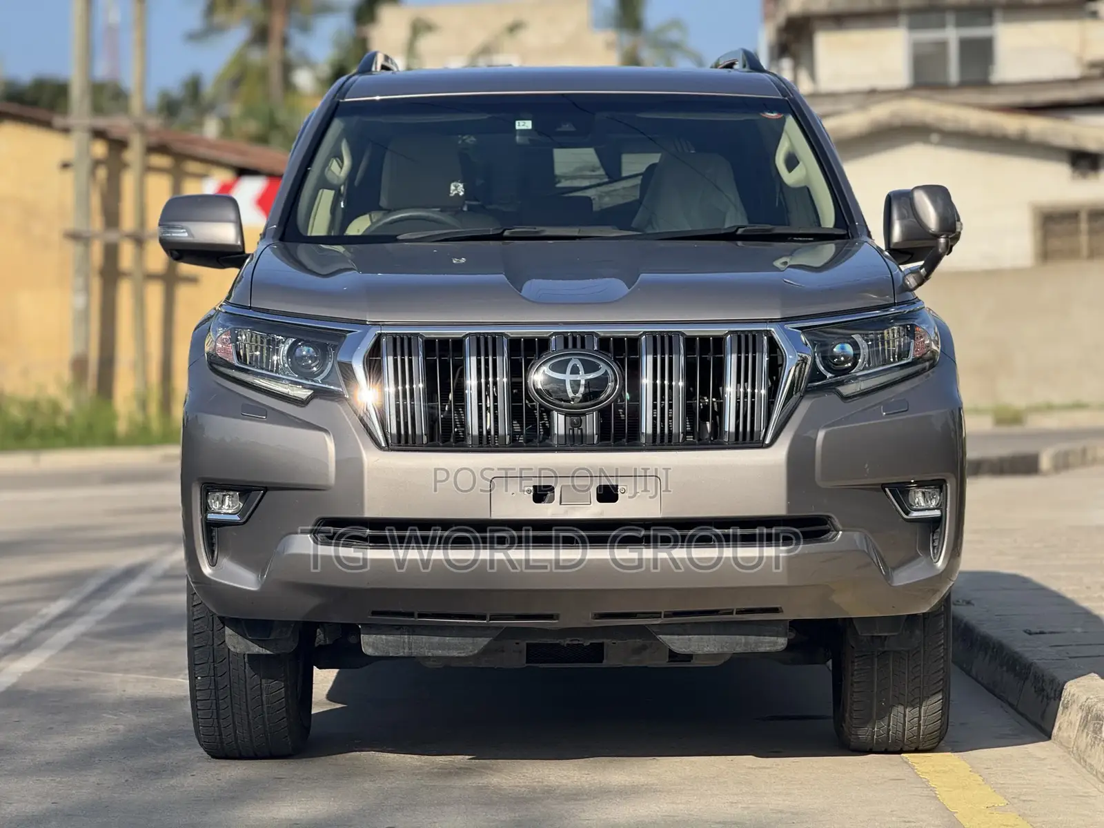 Toyota Land Cruiser Prado 2022 Beige