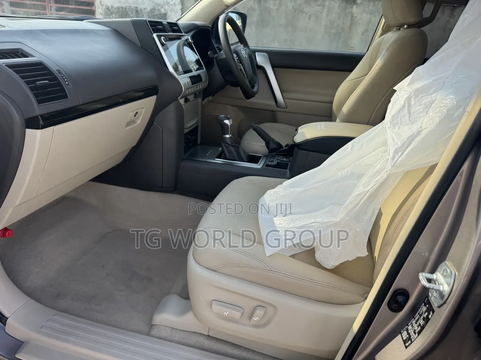 Toyota Land Cruiser Prado 2022 Beige