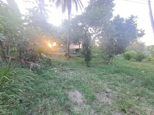 Kiwanja SQM 1200