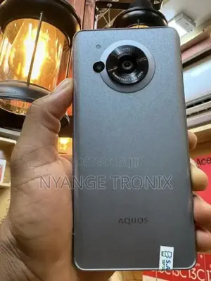 Sharp Aquos R7 128 GB Black