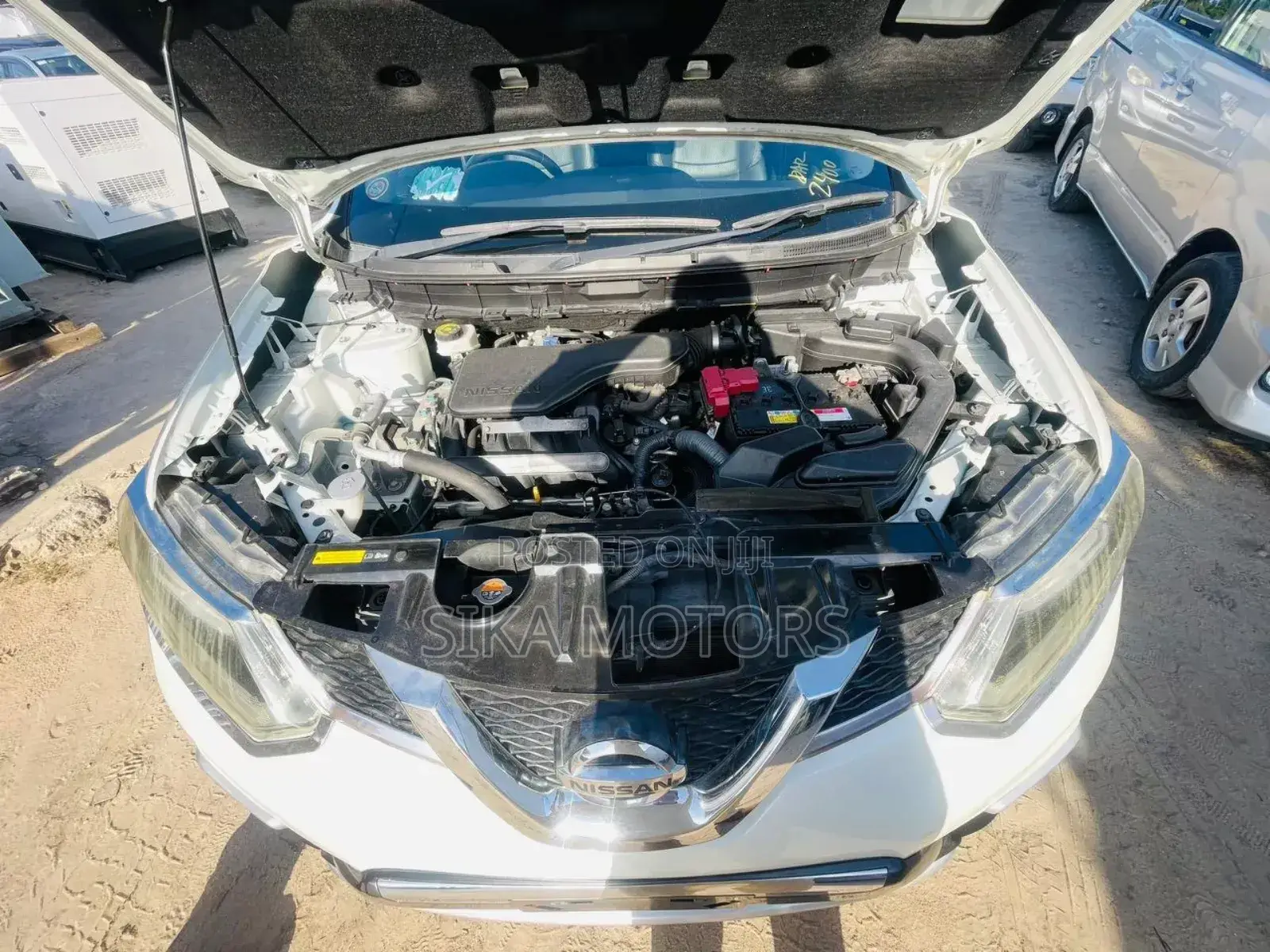 Nissan X-Trail 2.0 Petrol FWD 2015 White