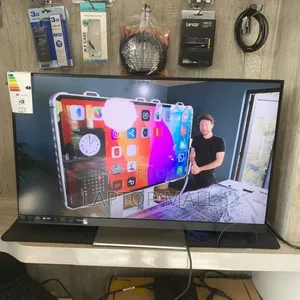 Monitor U32 