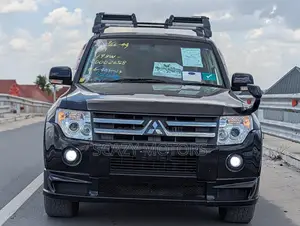 Mitsubishi Pajero 2009 Black