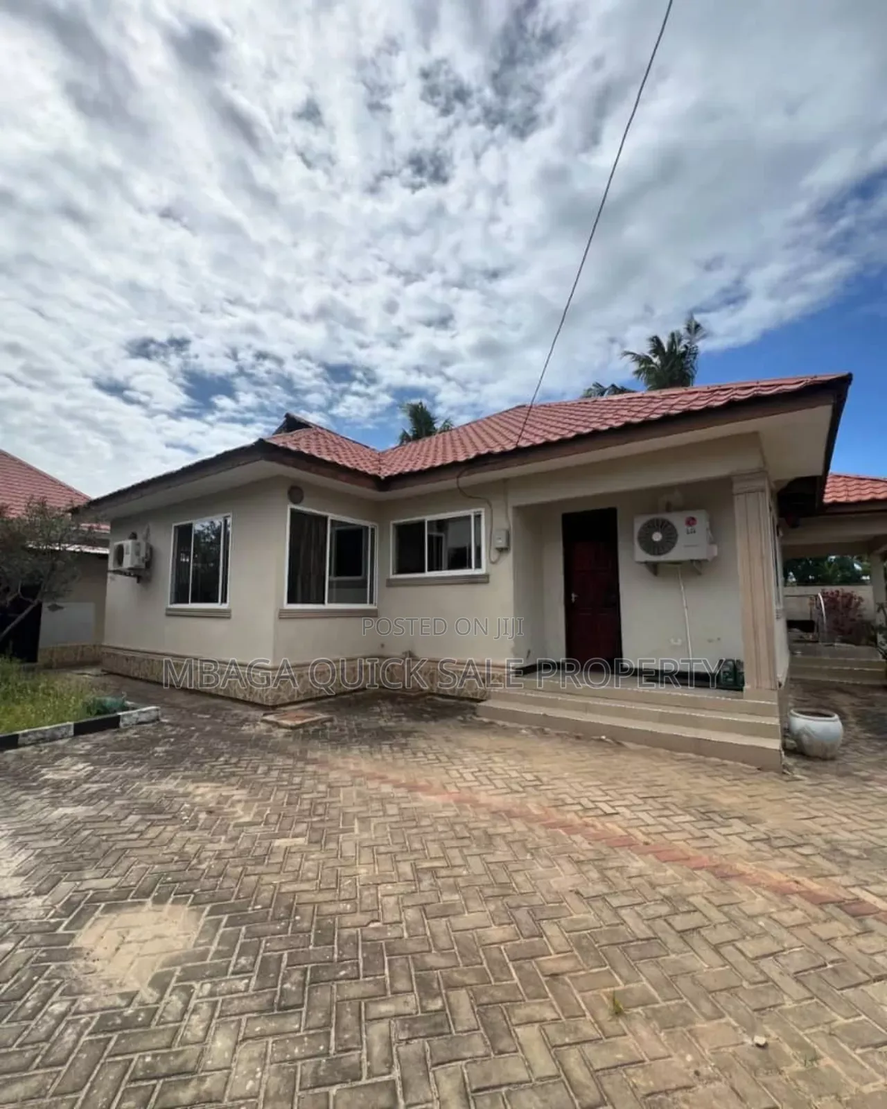 3bdrm House in Kunduchi Beach for sale