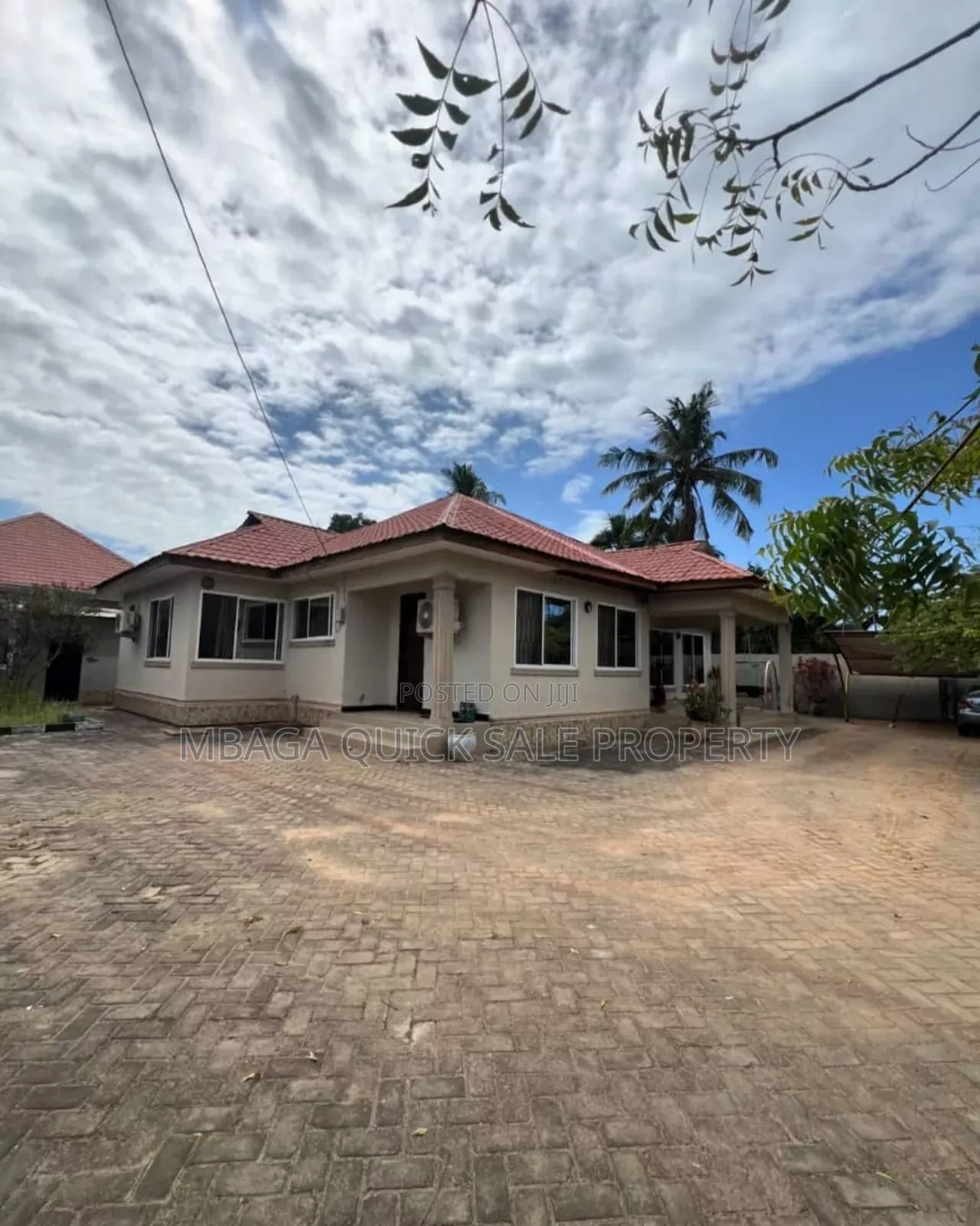 3bdrm House in Kunduchi Beach for sale