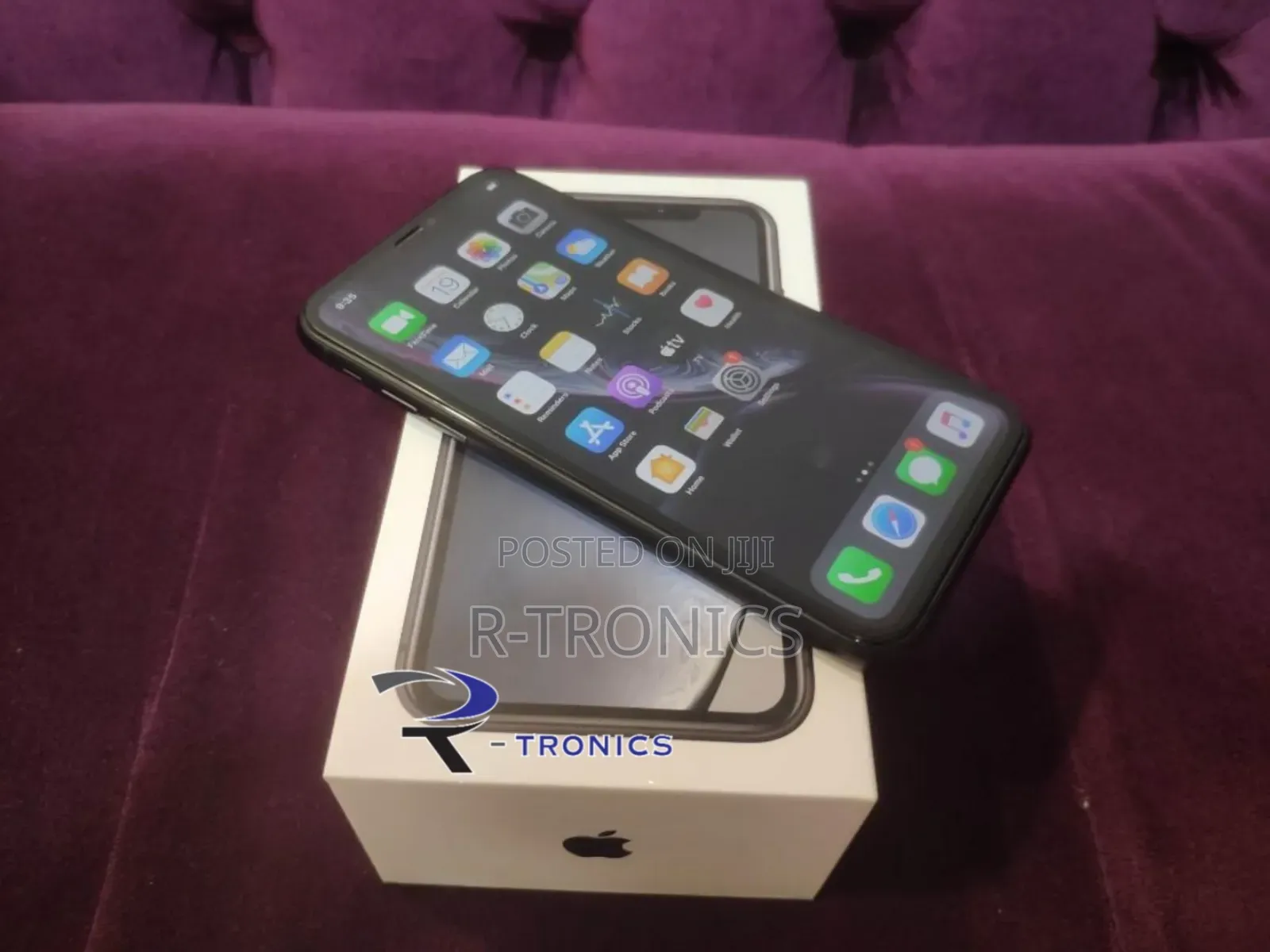 New Apple iPhone XR 64 GB Black