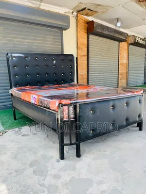 Kitanda Bedsofa Ya Chuma 5X6
