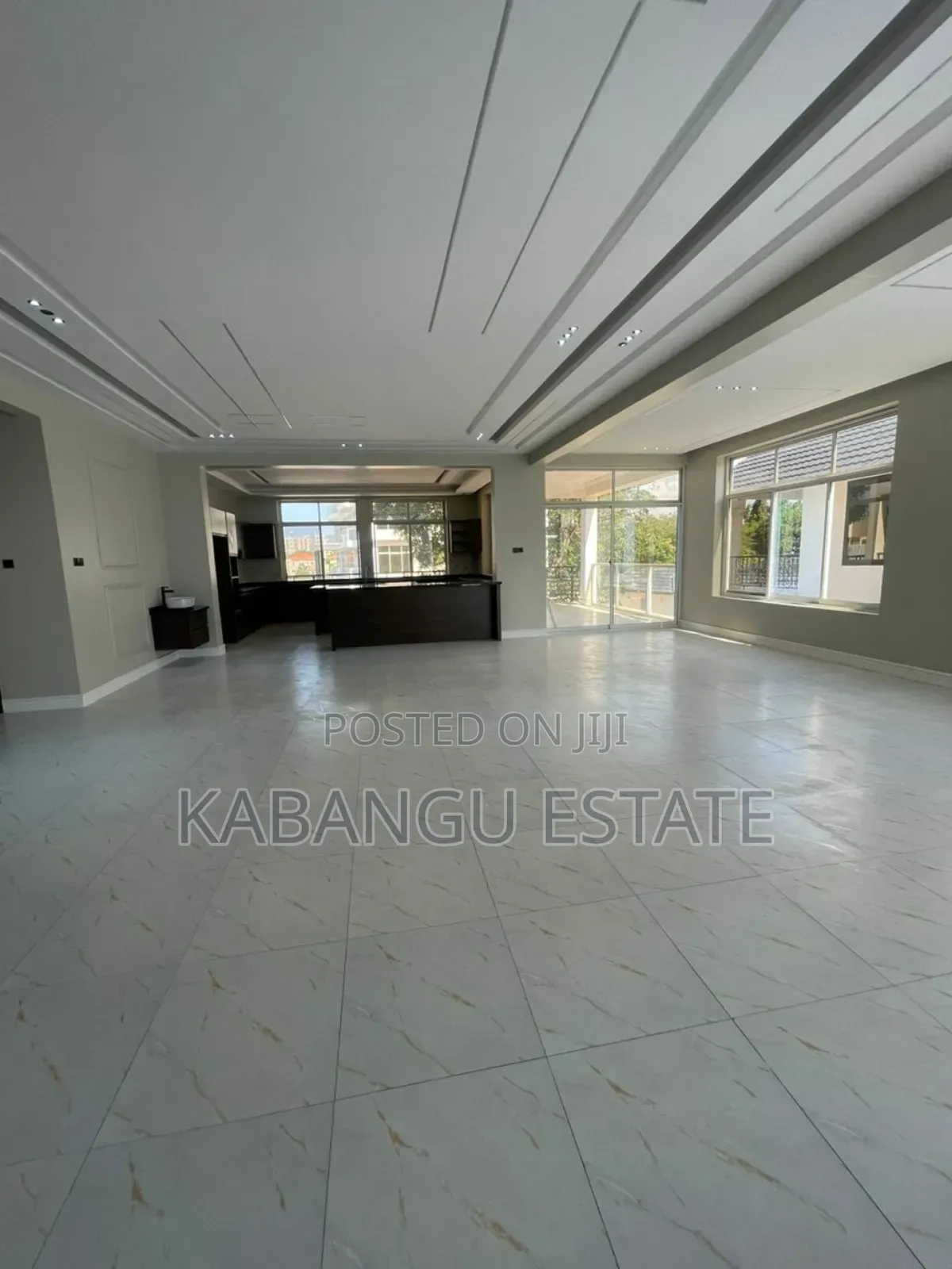 4bdrm Apartment in Oysterbay for rent