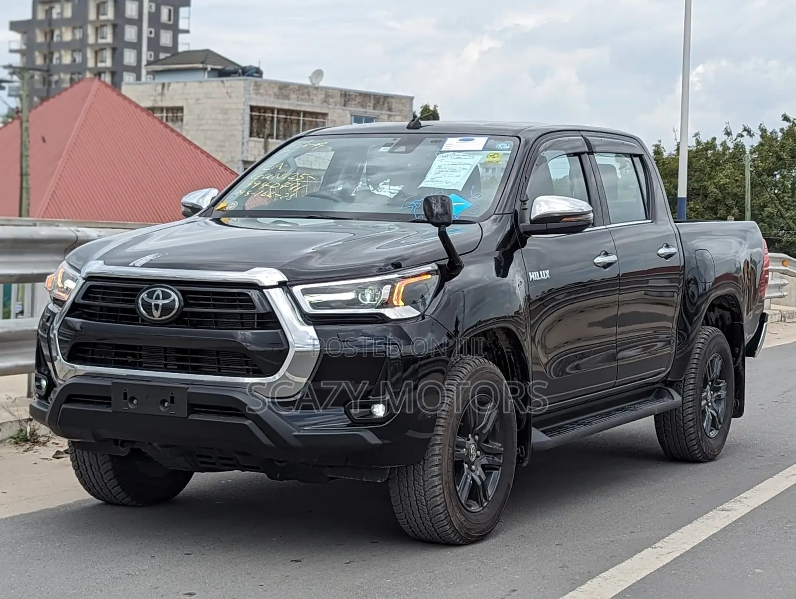Toyota Hilux 2022 Black